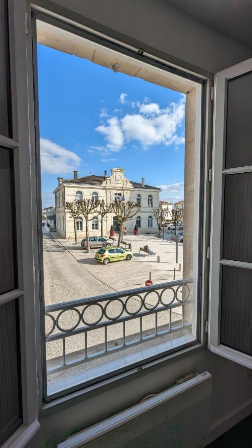 Hotel Restaurant Le Lion D'Or Gémozac Dış mekan fotoğraf